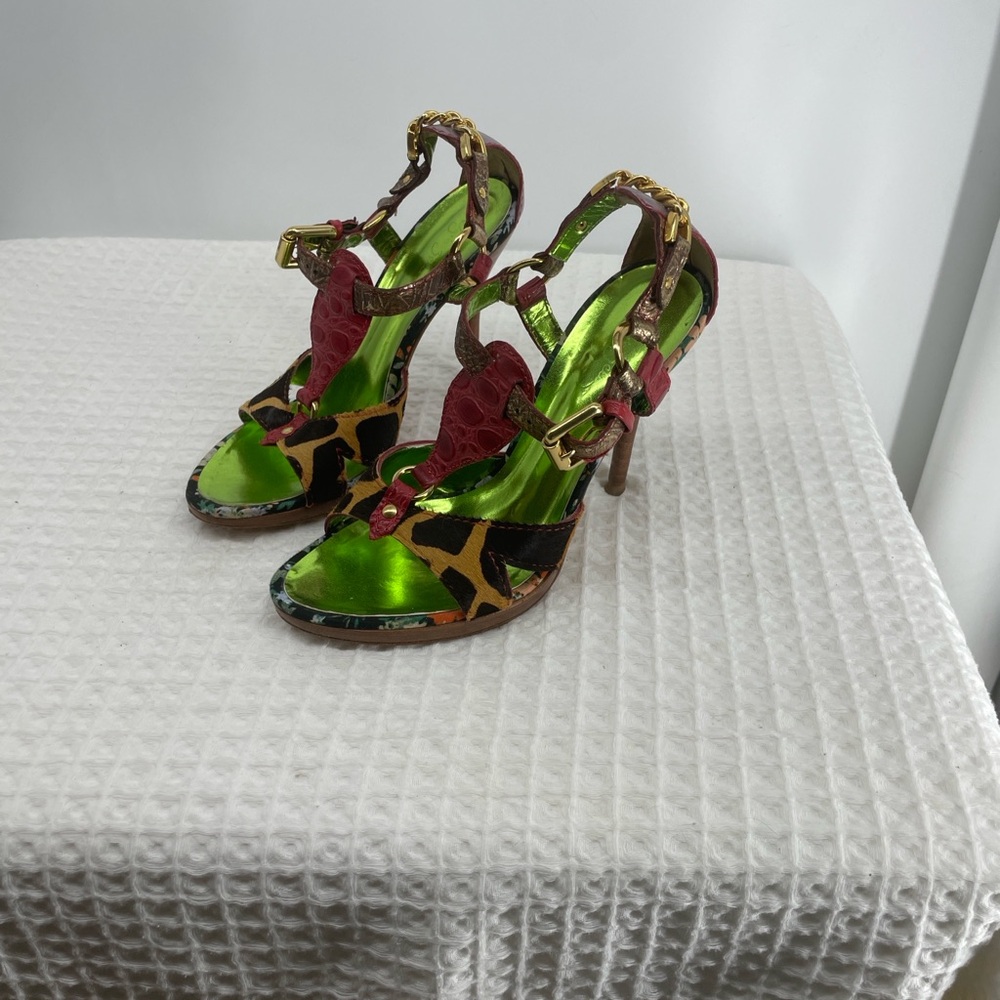 Sergio Zelcer Green and Red Heels